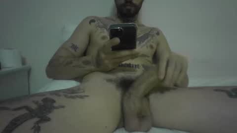 Snapshot of mistertattooxxl chatting on March 31, 3:01 pm mr Tattoo XXL online show from March 31, 3:01 pm