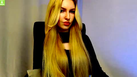  Mistress Alice  online show from April 4, 7:06 am