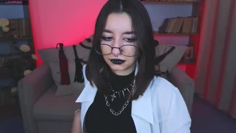 Marcelline online show from September 11, 10:15 am