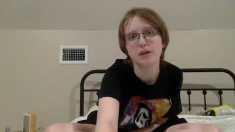 Lassie Cassie online show from June 12, 2:21 am