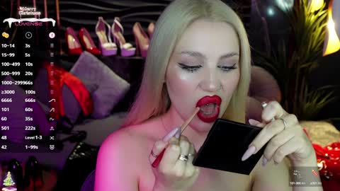 Darsy online show from December 23, 5:22 pm