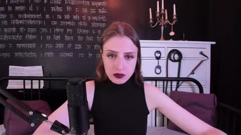 Snapshot of mistress_marlene chatting on June 22, 7:38 am Mistress Marlene online show from June 22, 7:38 am