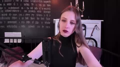 Snapshot of mistress_marlene chatting on July 26, 9:27 am Mistress Marlene online show from July 26, 9:27 am
