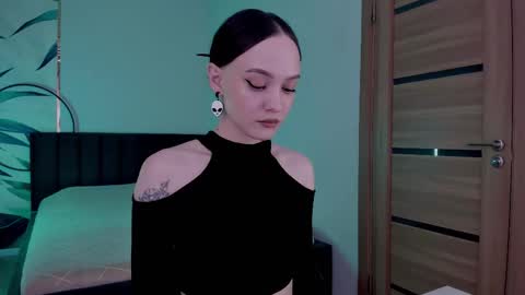 Mistress Mia online show from October 7, 11:57 pm
