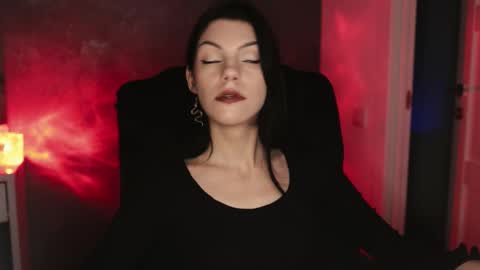 Miss Rochelle online show from November 26, 3:18 am