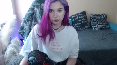 Miss Bailey online show from April 30, 12:00 pm