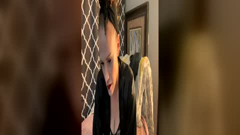 Snapshot of mistressdannydarko chatting on July 5, 3:45 am mistressdannydarko online show from July 5, 3:45 am