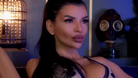 Elenia online show from October 7, 12:24 pm