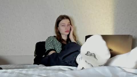 Snapshot of mistresselizy chatting on February 26, 4:24 pm mistresselizy online show from February 26, 4:24 pm