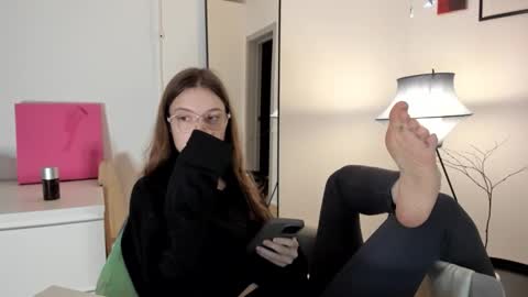 Snapshot of mistresselizy chatting on November 4, 12:04 pm mistresselizy online show from November 4, 12:04 pm