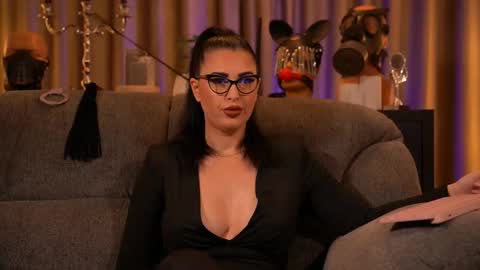 Mistress Kelly online show from September 13, 10:53 pm