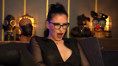 Mistress Kelly online show from March 8, 11:19 pm