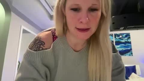 Mistress Kora Bell online show from February 3, 2:58 am