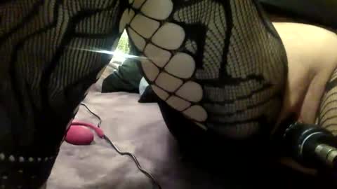 Snapshot of mistressmich623603 chatting on June 5, 10:21 am thick playful mistress new mature hornygranny online show from June 5, 10:21 am