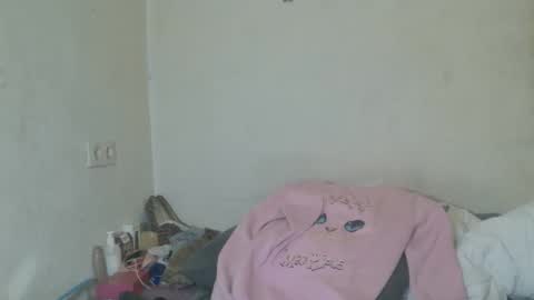 mistressmilly32 online show from April 24, 9:01 am