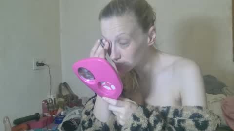 mistressmilly32 online show from April 26, 8:12 am