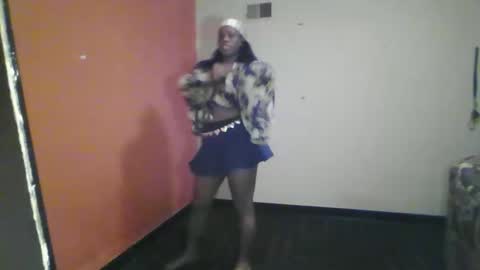 Snapshot of mistressmochareign chatting on March 10, 6:07 am mistressmochareign online show from March 10, 6:07 am