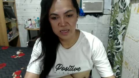 Snapshot of mistresssexymhacy69 chatting on June 13, 3:48 am mistresssexymhacy69 online show from June 13, 3:48 am