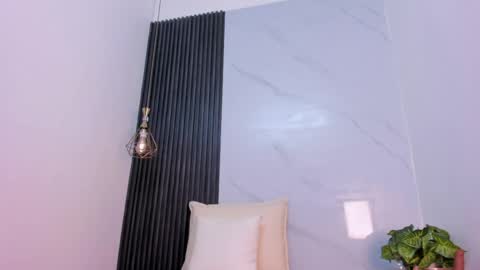 mistt_miaa online show from June 3, 7:08 pm