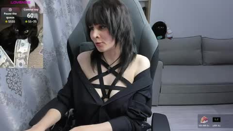 Snapshot of misty_dark chatting on May 29, 9:13 pm misty_dark online show from May 29, 9:13 pm