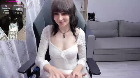 misty_dark online show from July 20, 3:58 pm