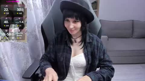 misty_dark online show from August 4, 4:31 pm