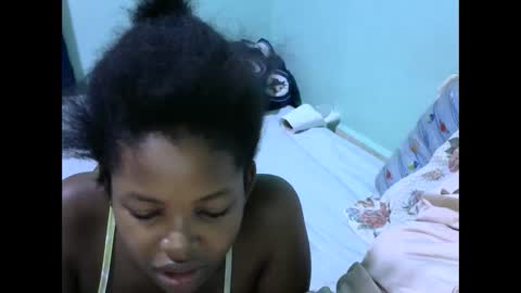 Snapshot of misty_shee chatting on February 2, 8:02 am misty_shee online show from February 2, 8:02 am