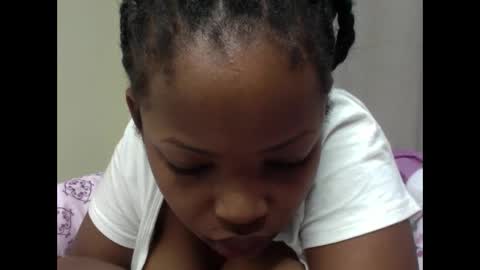 Snapshot of misty_shee chatting on November 7, 6:57 am misty_shee online show from November 7, 6:57 am