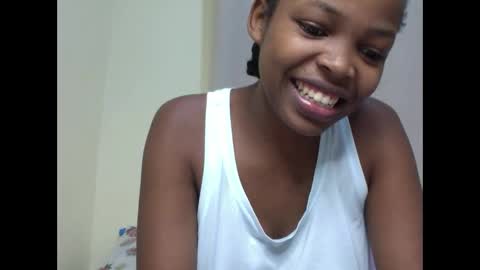 misty_shee online show from May 21, 9:55 pm
