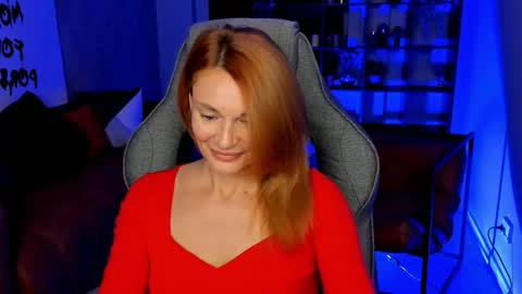 Snapshot of mistybarnes chatting on December 20, 2:46 pm MistyBarnes NONUDE MODEL online show from December 20, 2:46 pm