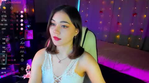 mistylovia online show from February 12, 9:26 am