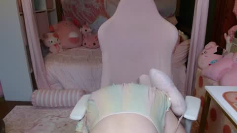 Snapshot of mistymystic chatting on July 9, 11:53 pm Misty online show from July 9, 11:53 pm