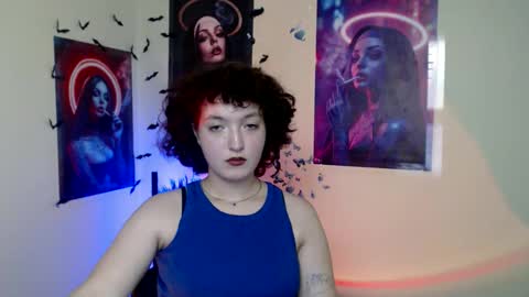 Snapshot of mistyrosee chatting on October 18, 6:30 pm Aria online show from October 18, 6:30 pm