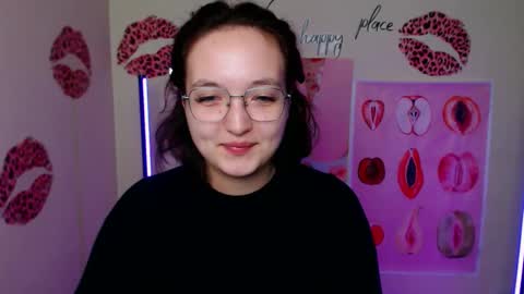 Snapshot of mistyrosee chatting on October 28, 7:38 pm Aria online show from October 28, 7:38 pm