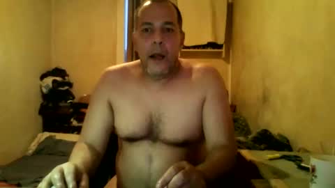 Snapshot of mito51 chatting on January 8, 4:11 pm mito51 online show from January 8, 4:11 pm