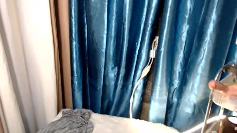 Snapshot of mitsubishixxx chatting on October 14, 3:07 am Nardz online show from October 14, 3:07 am