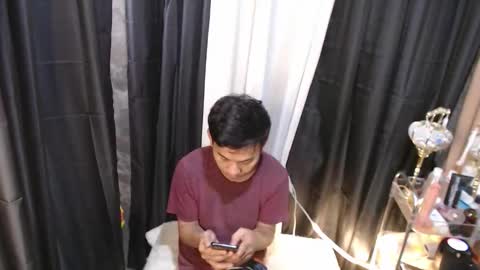 Snapshot of mitsubishixxx chatting on November 24, 2:11 am Nardz online show from November 24, 2:11 am