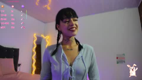mitzi_tay1 online show from December 1, 3:11 am