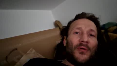 Snapshot of mitzio11 chatting on November 10, 6:56 am Mitzio11 online show from November 10, 6:56 am