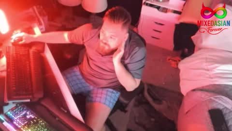 mixedasianforever online show from March 20, 10:47 pm