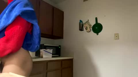 Snapshot of mixxychocolate chatting on February 21, 4:40 am Deanthony online show from February 21, 4:40 am