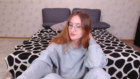 Miya online show from May 28, 4:59 pm