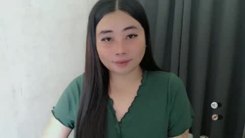 Snapshot of miya_licious chatting on February 12, 12:27 am cassie marie online show from February 12, 12:27 am