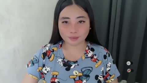 Snapshot of miya_licious chatting on February 16, 10:43 pm cassie marie online show from February 16, 10:43 pm