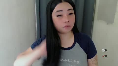 Snapshot of miya_licious chatting on March 2, 12:53 am cassie marie online show from March 2, 12:53 am