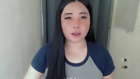 Snapshot of miya_licious chatting on March 2, 5:44 am cassie marie online show from March 2, 5:44 am