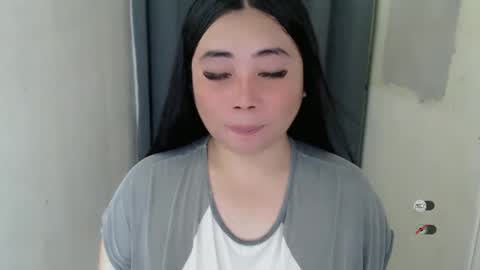 Snapshot of miya_licious chatting on March 3, 4:03 pm cassie marie online show from March 3, 4:03 pm