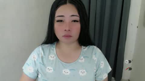 Snapshot of miya_licious chatting on March 11, 6:21 am cassie marie online show from March 11, 6:21 am