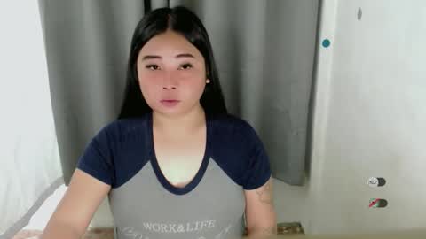 Snapshot of miya_licious chatting on October 12, 5:39 am cassie marie online show from October 12, 5:39 am