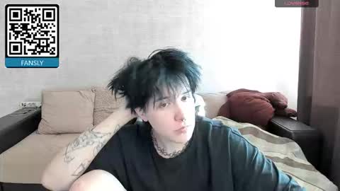 MeowMiku online show from September 30, 10:42 am